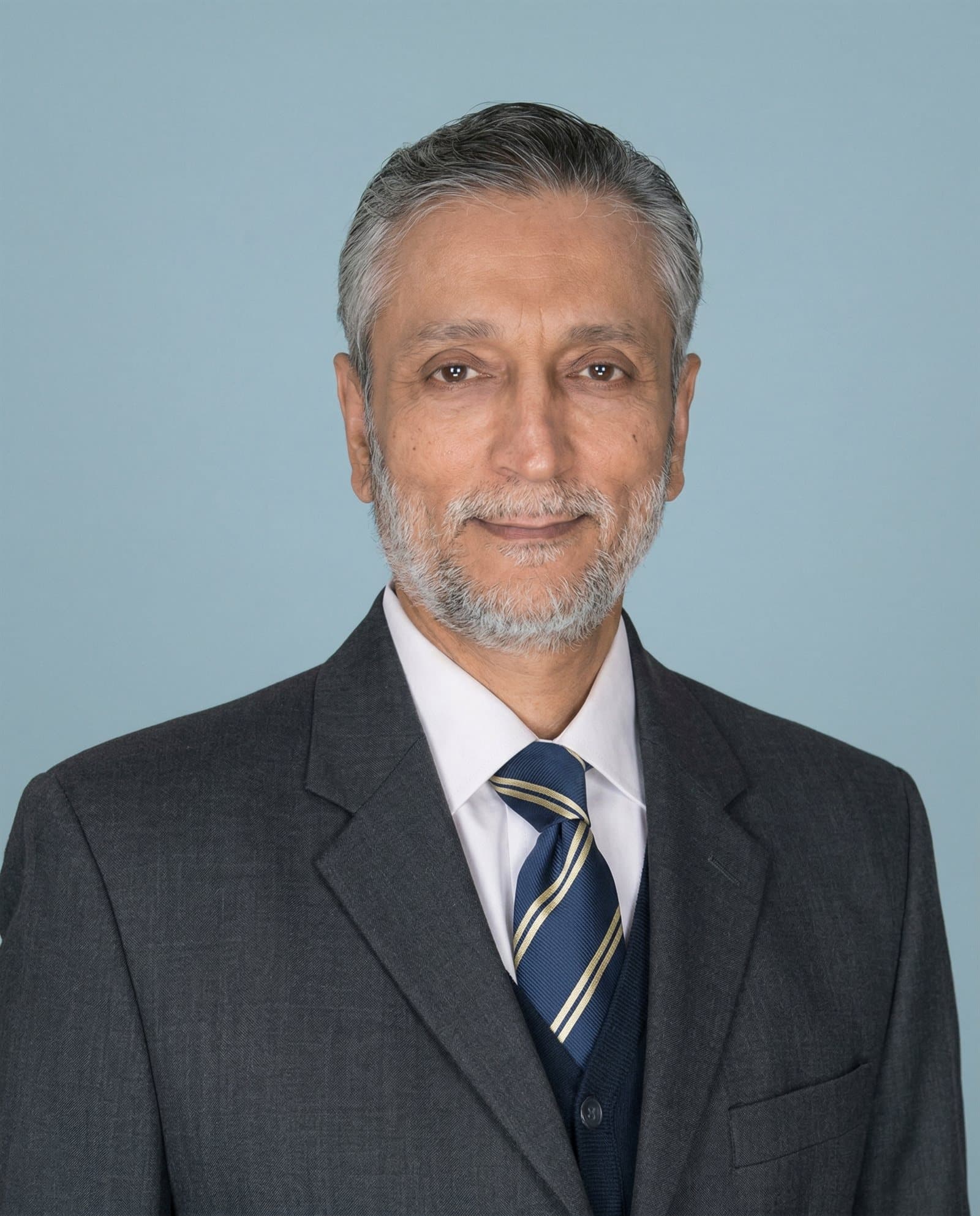 Dr. Amir Malik